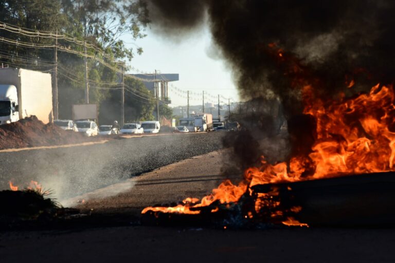 DER diz que projeto de duplicação da PR-323 em Umuarama não será alterado