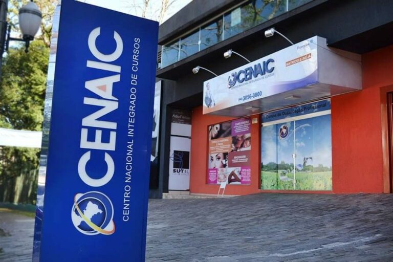 Cenaic Umuarama libera 120 bolsas para cursos nas áreas de beleza, mecânica, pet shop e cuidador de idosos