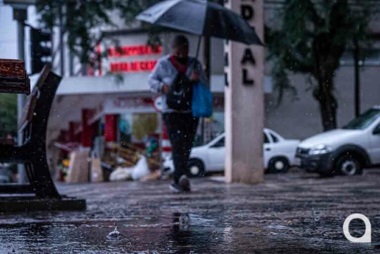 Frio e chuva devem se estender até o feriado de 7 de Setembro em Umuarama