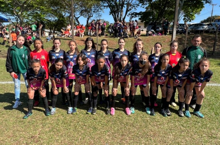 Colégio de São Jorge do Patrocínio conquista título no futebol feminino B nos JEPs em Icaraíma