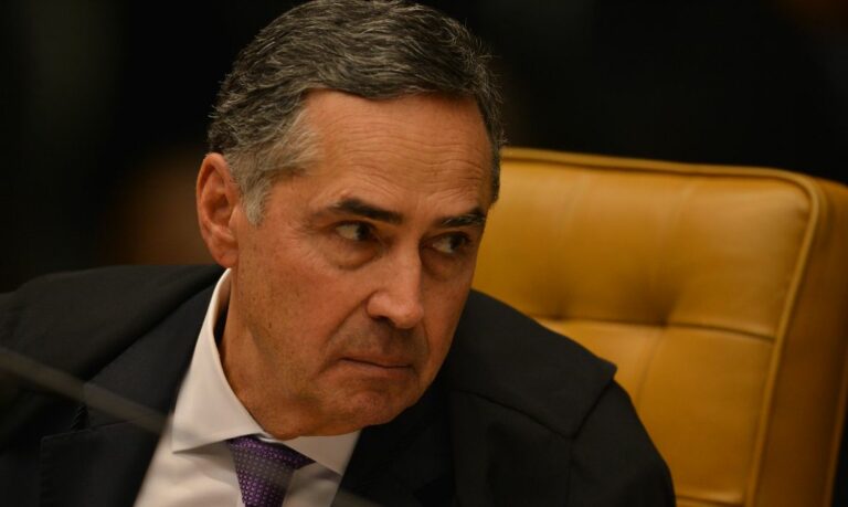 Ministro do STF suspende, em caráter liminar, o piso nacional da enfermagem
