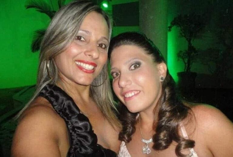 Mãe e filha morrem carbonizadas a caminho de Porto Rico, onde passariam fim de semana