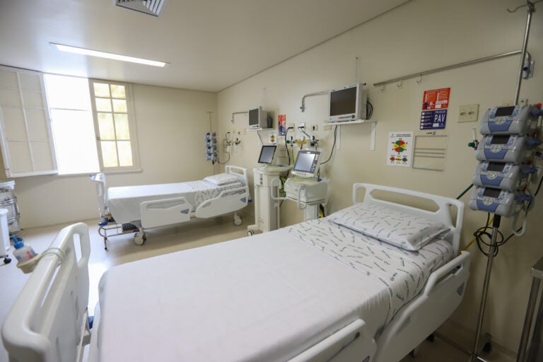 Pela primeira vez, Paraná não teve pacientes internados por Covid-19 em leitos SUS