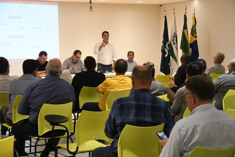Pimentel fala sobre orçamento e investimentos públicos em reunião do Conselho de Desenvolvimento