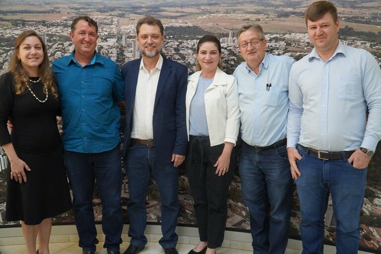 Novo reitor da Universidade Estadual de Maringá visita o prefeito Hermes Pimentel