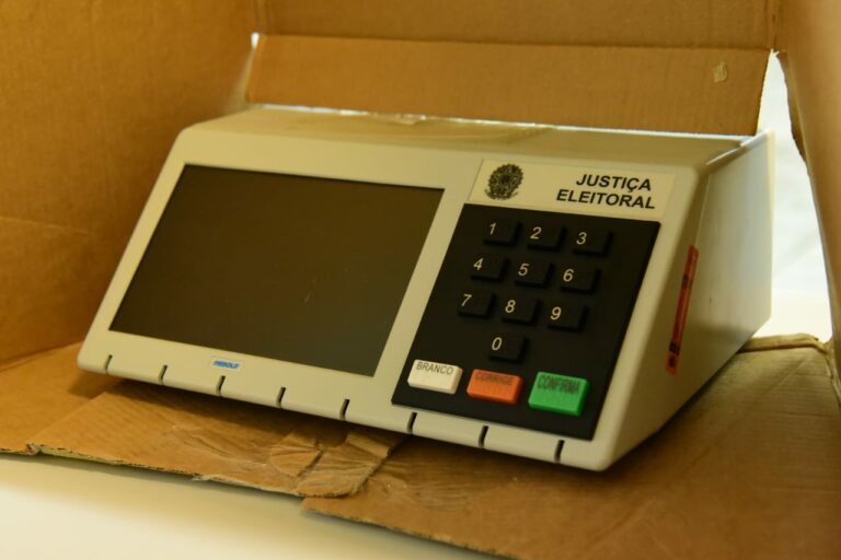 Justiça Eleitoral registra a substituição de apenas uma urna eletrônica em Umuarama