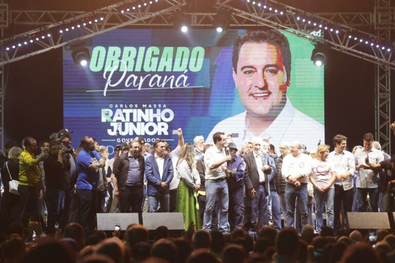 Ratinho Junior é reeleito com 4,2 milhões de votos; maior votação da história do Paraná