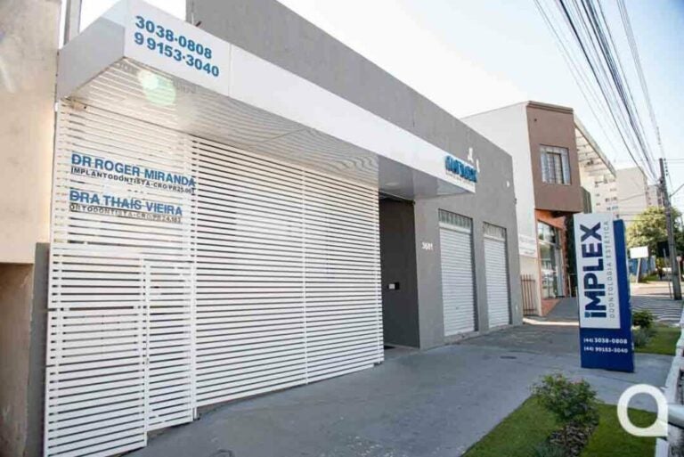 Umuarama encerra a semana com 232 vagas de emprego; Implex Odontologia está contratando