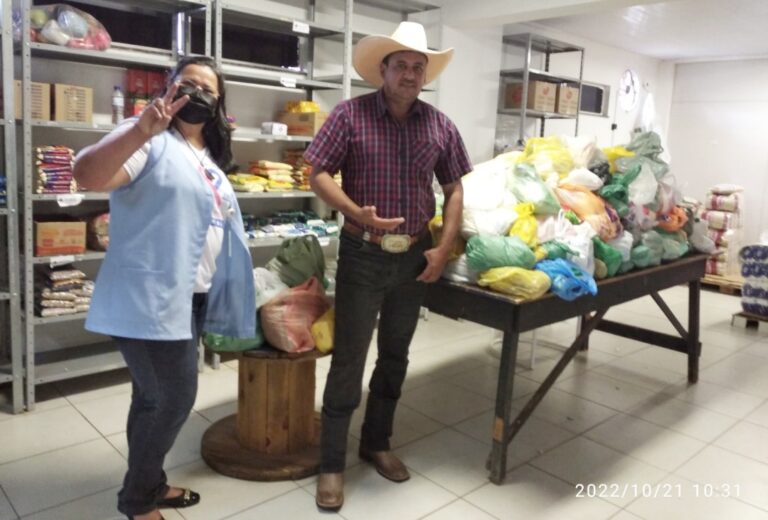 Umuarama: Legião Feminina da Uopeccan recebe 300 kg de alimentos e R$ 82 mil em doações