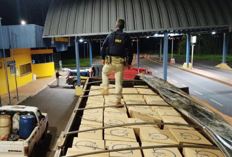 Semirreboque roubado em Umuarama é interceptado com carga de cigarros em Guaíra