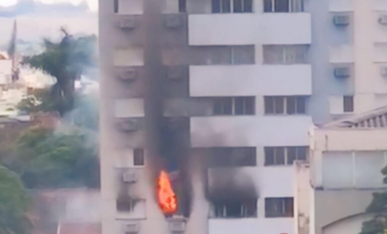 Maringá: Incêndio em apartamento gera desespero entre moradores de prédio