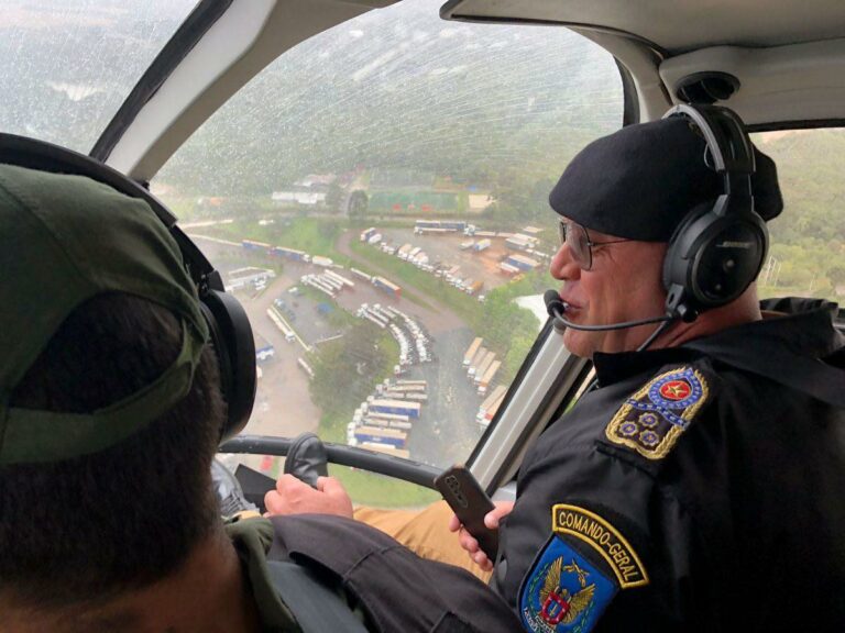 PM diz que prioriza diálogo mas não descarta uso de força para desbloquear rodovias