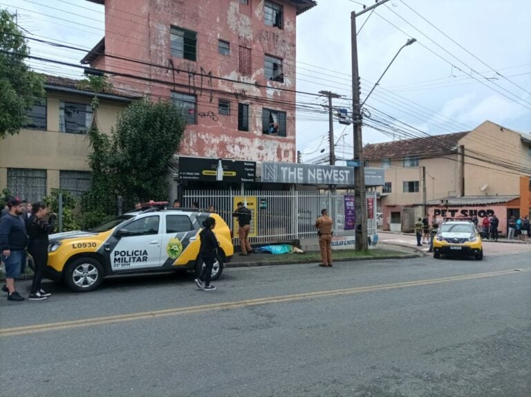 Homem é morto a tiros com a bíblia na mão enquanto voltava da Igreja