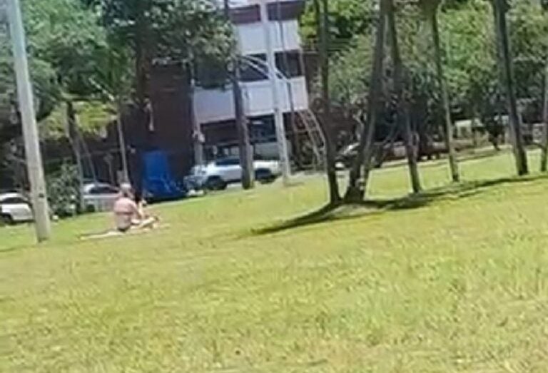 Vídeo de mulher tomando banho de sol em praça de Maringá repercute nas redes sociais