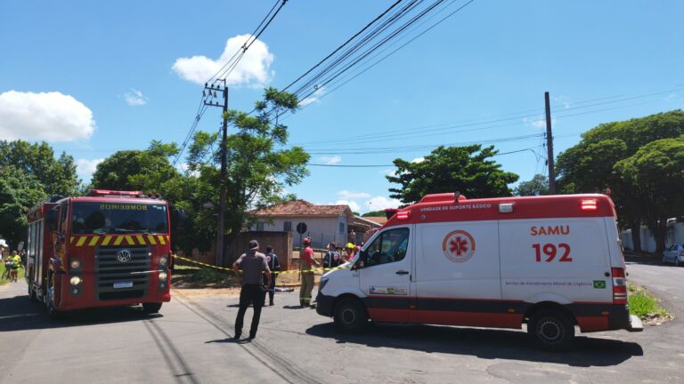 Trabalhador sofre grave acidente com a rede elétrica perto da Praça Tamoio