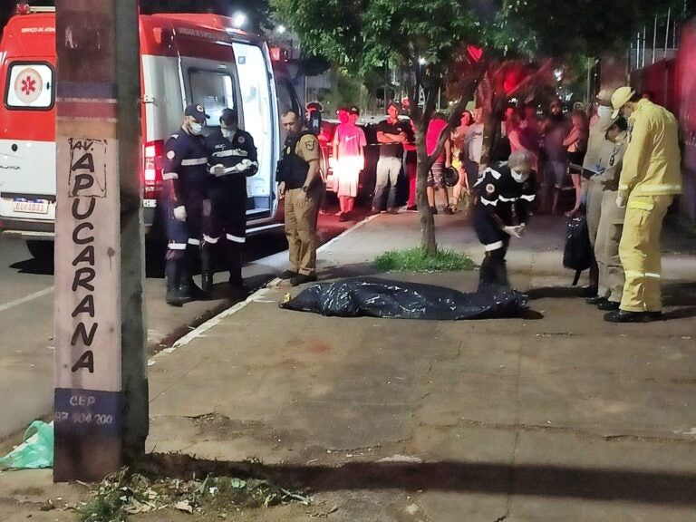 Homem morre após ser espancado nas proximidades da Praça Anchieta, em Umuarama