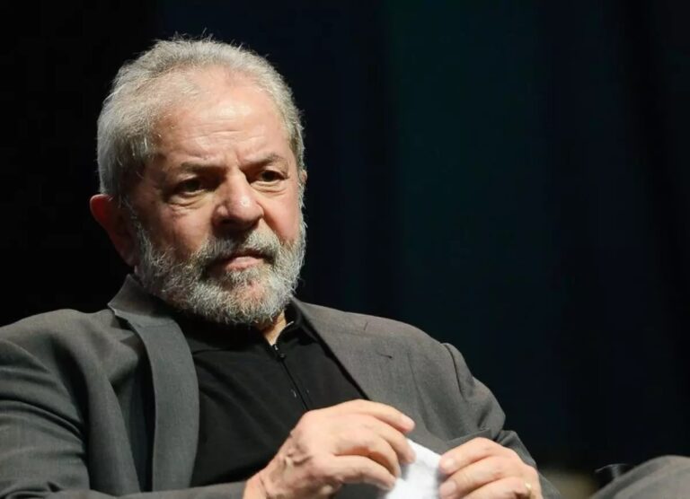 Teoria da conspiração divulga que Lula morreu e foi substituído por outra pessoa