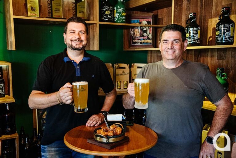 Collabs em alta: Bistrô de carnes e cervejaria se unem em parceria inovadora