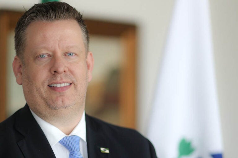 Ratinho Junior anuncia a permanência de Darlan Scalco como seu chefe de Gabinete