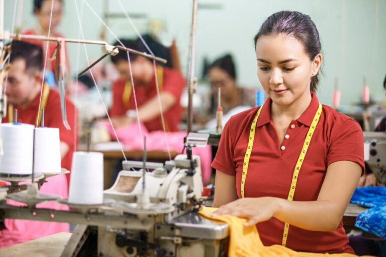 Prefeitura de Nova Olímpia e Senai abrem curso com 40 vagas para auxiliar de costura industrial