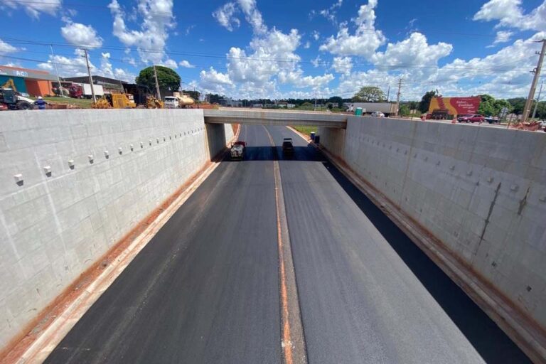 Umuarama: Novo Trevo Gauchão alcança 90% de execução e previsão é liberar as pistas em maio