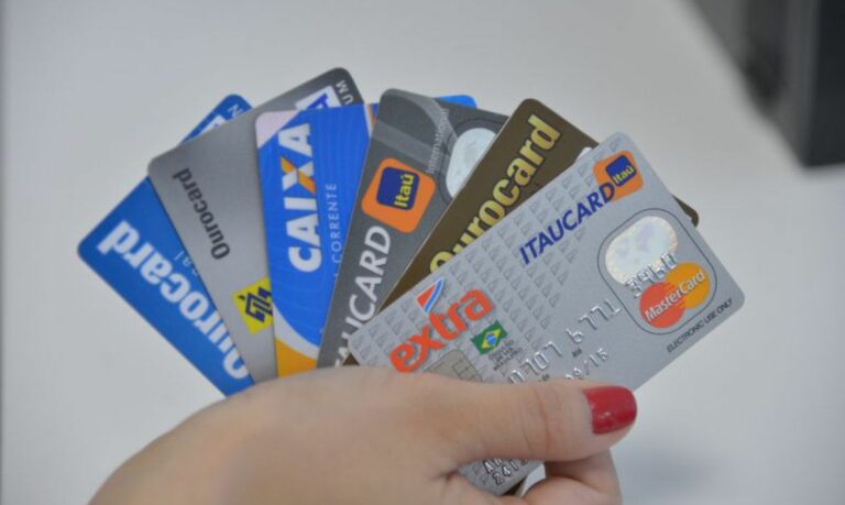 Mercado de cartão de crédito brasileiro aumenta 30,9% entre 2019 e 2022