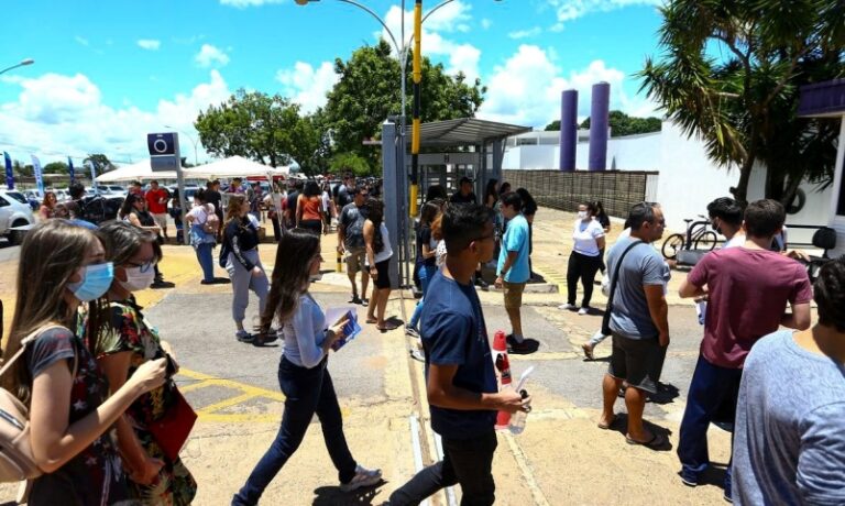 Inscrições para o Enem 2023 serão abertas na próxima segunda-feira