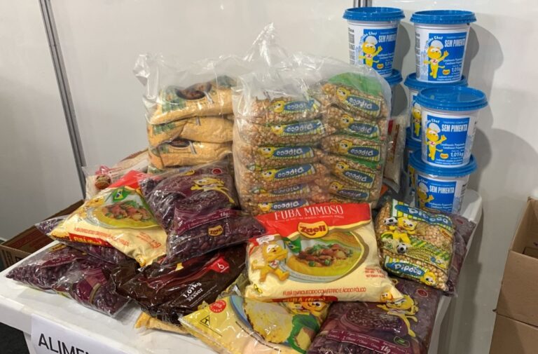 Rotary Umuarama Catedral realiza arrecadação de alimentos na Feira da Construção de Umuarama