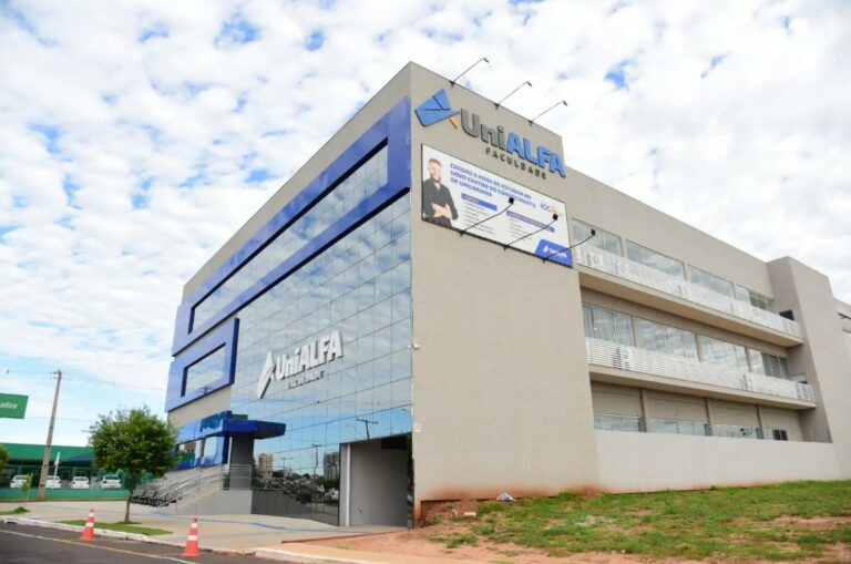 Acadêmicos da UniAlfa participam de jogos internos a partir desta segunda-feira