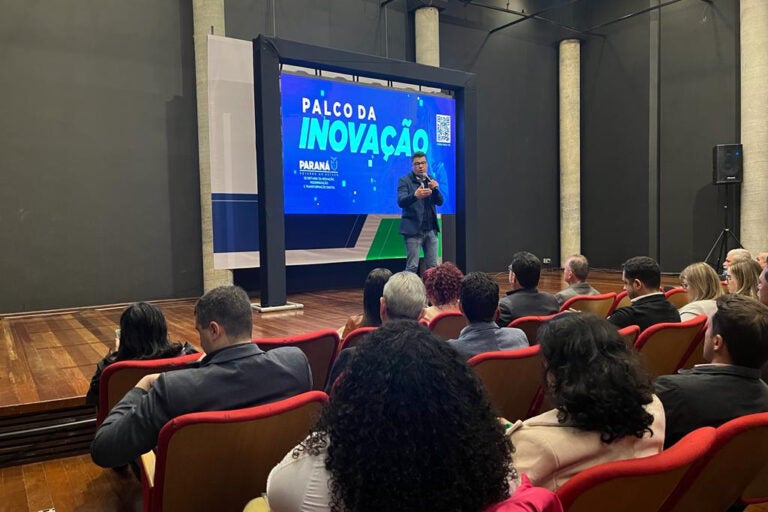 Representantes de Umuarama e mais 8 municípios participam da apresentação do Inova Cidades