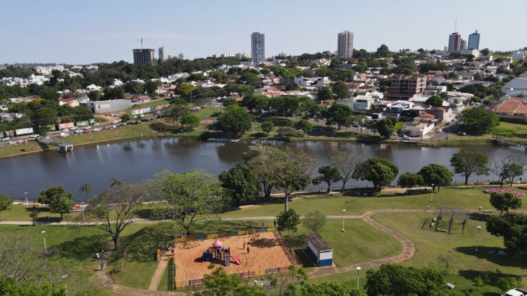 Voluntários farão ação de limpeza em cinco rios de Umuarama na manhã deste sábado