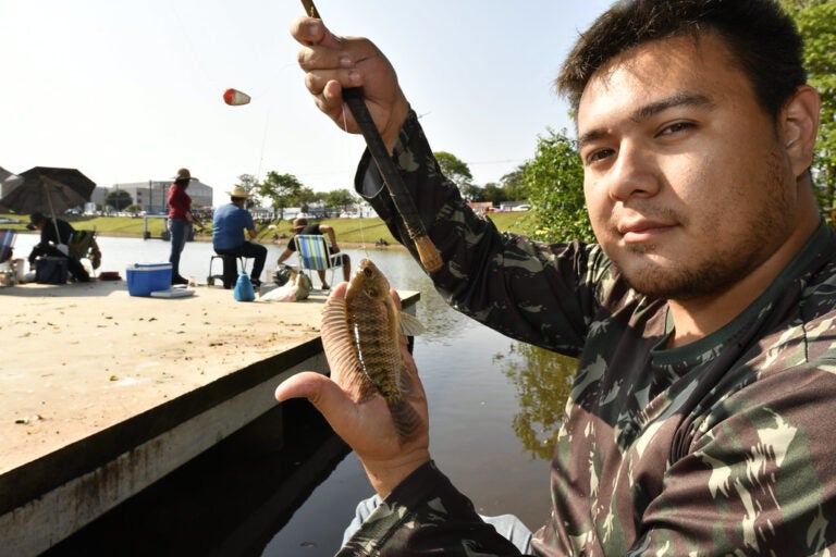 Umuarama: Quase 2.700 peixes são pescados na segunda edição de torneio no Lago Aratimbó