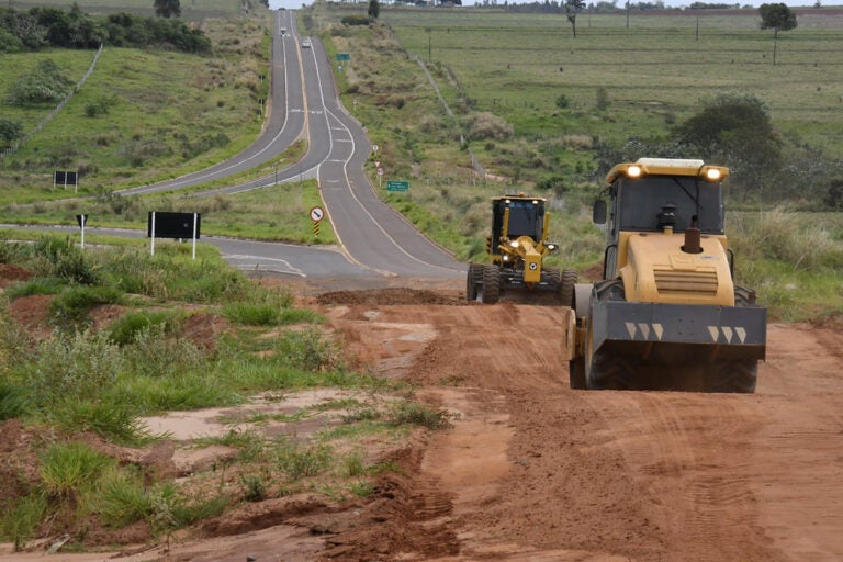 Readequação contempla trecho de ligação entre Santa Eliza e a Estrada Boiadeira