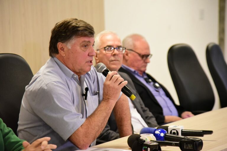 Pozzobom expõe aumento de gastos da Prefeitura de Umuarama na gestão Pimentel