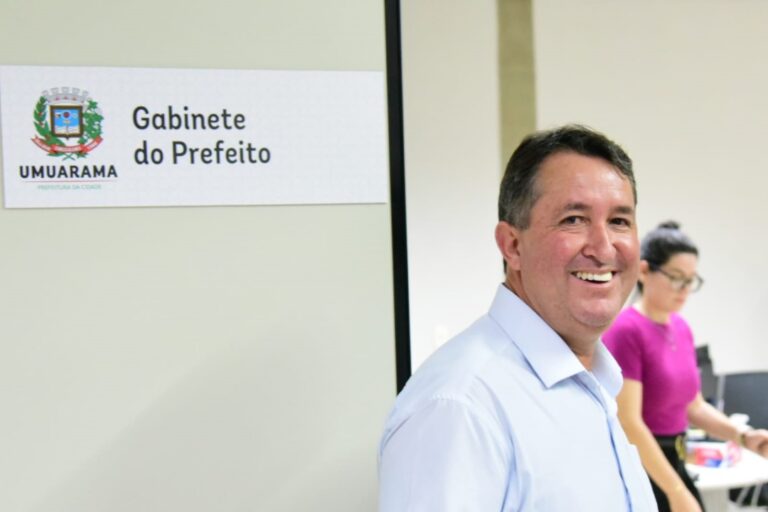 Em novo troca-troca de prefeito, Pimentel reassume o Executivo de Umuarama