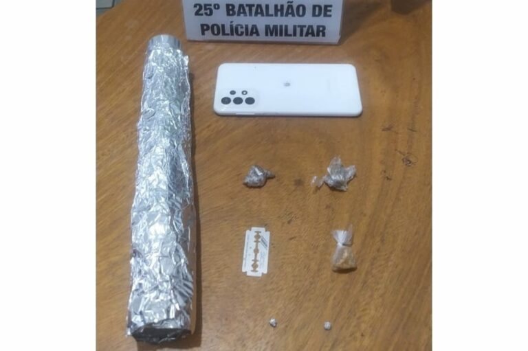 Trio é conduzido para a Delegacia de Umuarama após denúncia de tráfico de drogas no Jardim Vitória