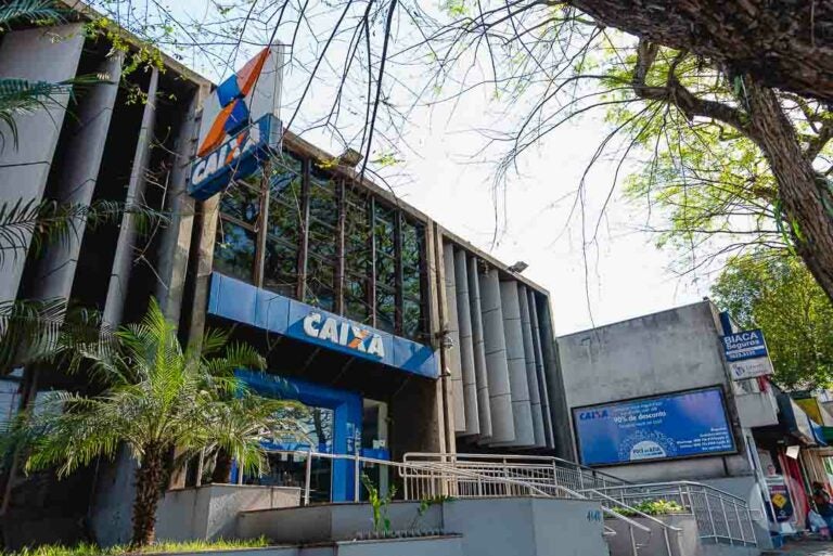 Caixa abre agências uma hora mais cedo nesta quarta para orientação aos clientes sobre campanha