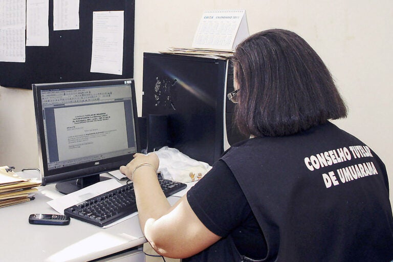 Votação para a escolha dos conselheiros tutelares segue neste domingo (1/10) até as 17h