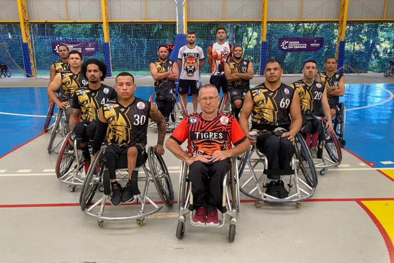 Equipe de basquete Adefiu/Tigres brilha nos 11º Jogos Abertos Paradesportivos