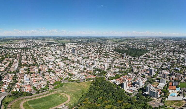Recesso: Prefeitura de Umuarama comunica o que abre e o que fecha nesta sexta-feira