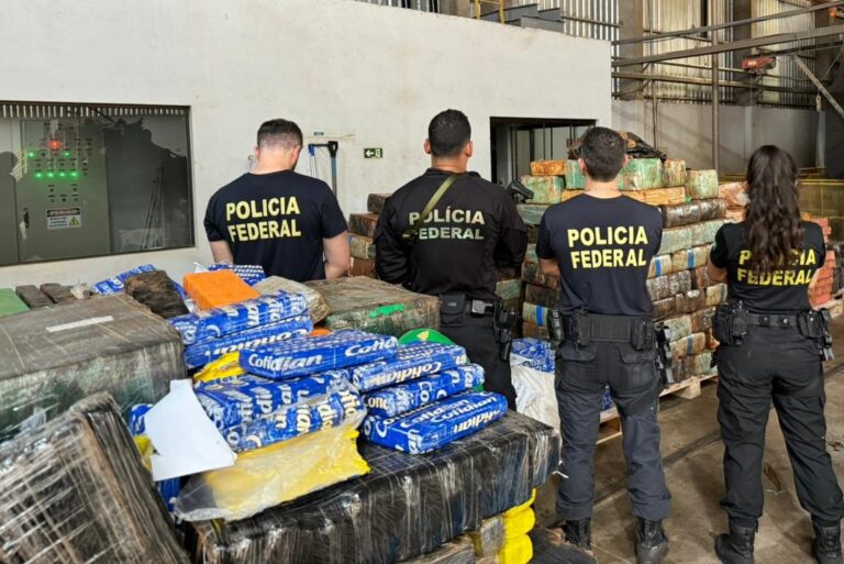Polícia Federal de Guaíra incinera mais 17 toneladas de drogas apreendidas