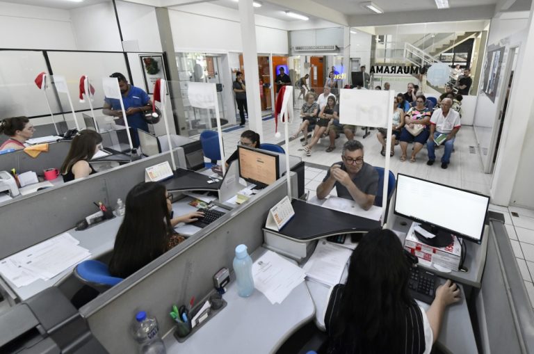Inscrições para processo seletivo de estagiários da Prefeitura de Umuarama vão até dia 22