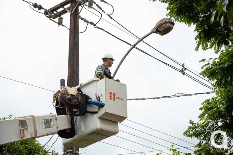 Copel realiza desligamentos de energia programados nesta sexta em Cruzeiro do Oeste