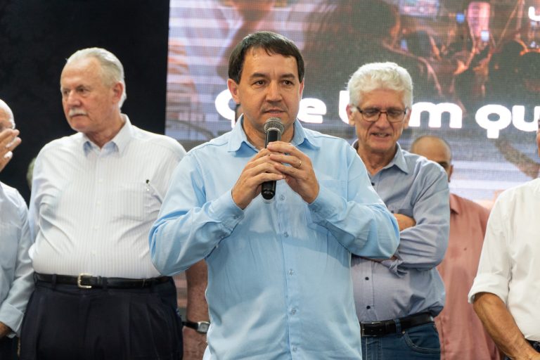 Na abertura da Expo Umuarama assistente da Itaipu anuncia investimentos para entidades