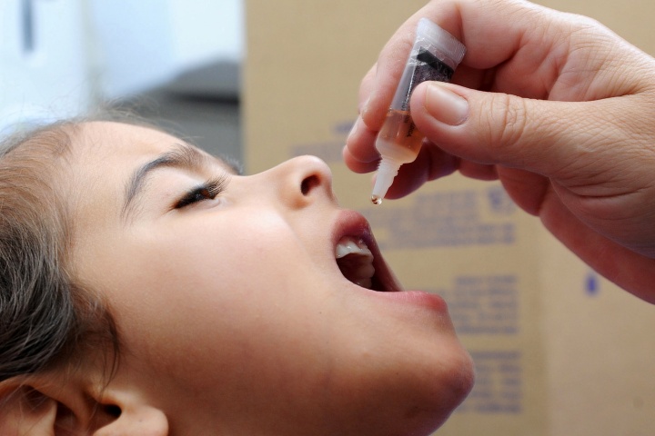 Município antecipa ações de vacinação contra poliomielite e espera bater meta