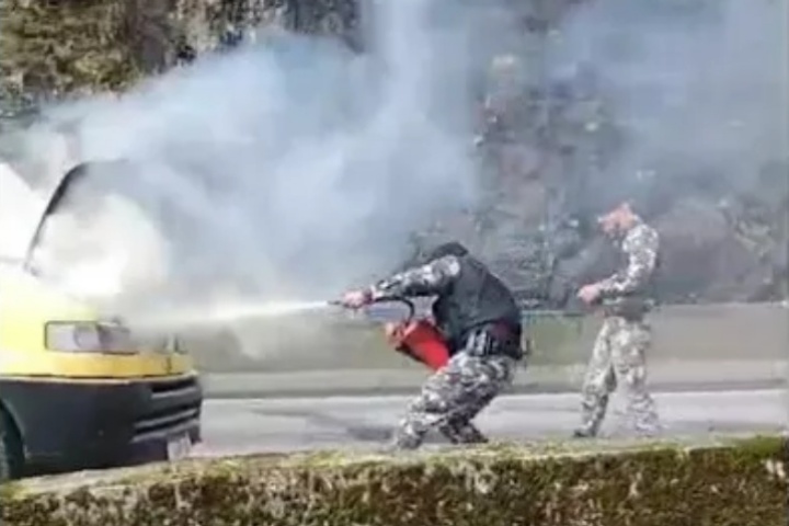 Policiais Militares agem rápido e salvam motorista de veículo em chamas na BR-277