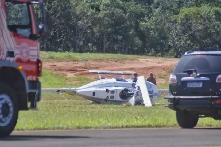Helicóptero ligado a narcotraficante colombiano cai em aeroporto; 1 pessoa ficou ferida