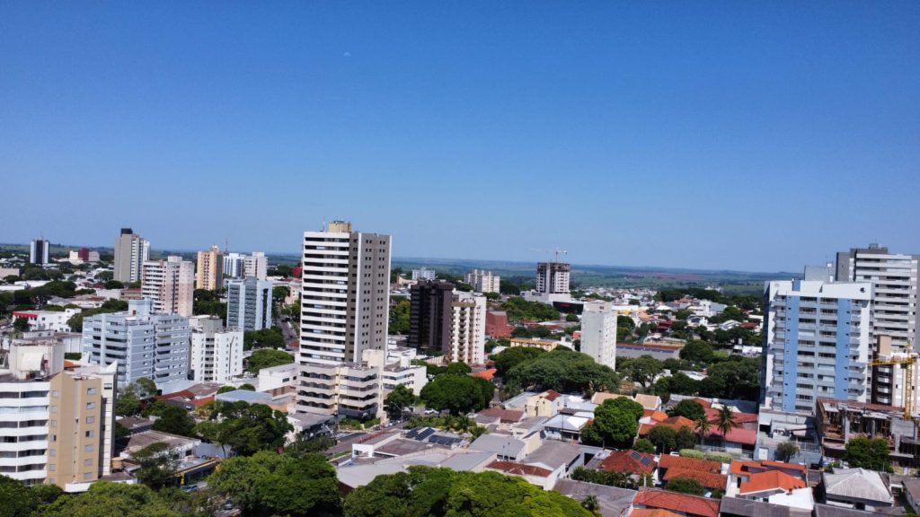 Onda de calor chega ao Paraná; Umuarama terá temperaturas até 5°C acima da média