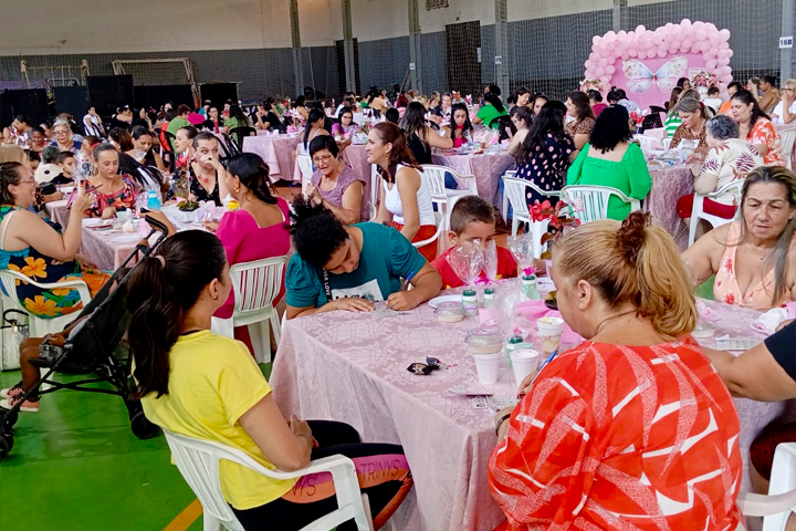 Apae de Umuarama promove evento especial para homenagear mães de alunos