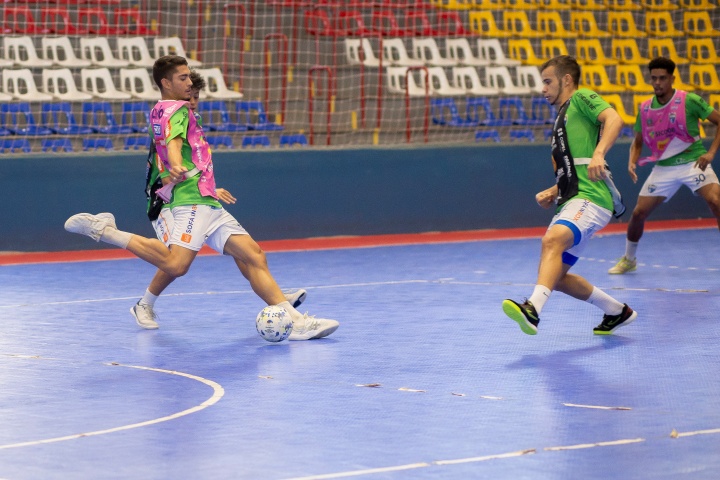 Umuarama Futsal enfrenta Foz Cataratas em casa neste sábado pela Liga Nacional